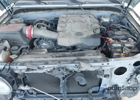 2014 Toyota Fj Cruiser from USA, damaged, VIN JTEBU4BF3EK183777